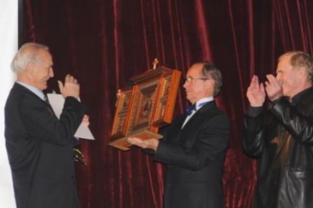 Бурляев, Театральный фестиваль