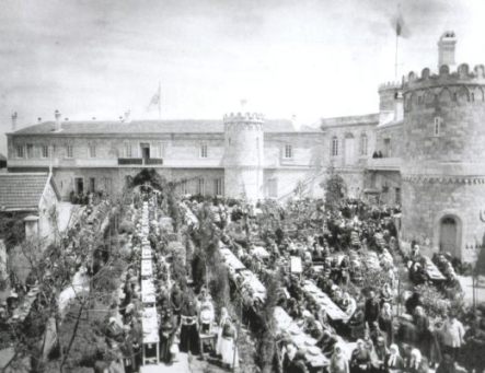 ����� ������� �� ����� ������������ ��������. ������ XX ����